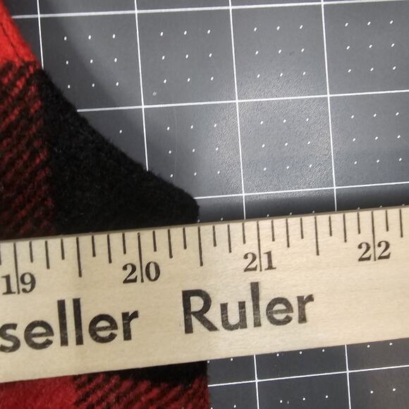 LL Bean Mackinaw Wool Vest Small Buffalo Plaid Hunting Outdoors Retro Grandpa - Picture 9 of 10